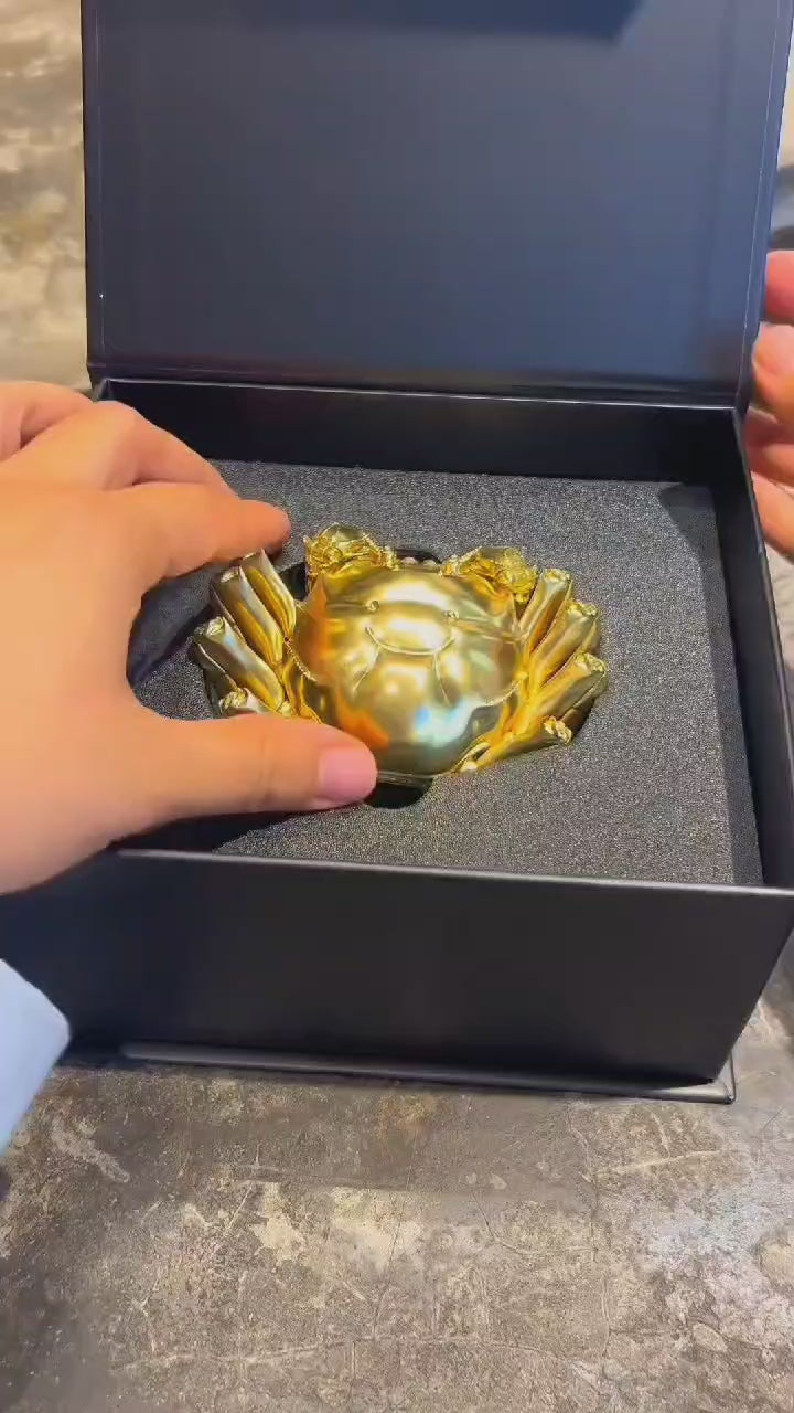 Handmade Solid Brass Crab Figurine – Chinese Feng Shui Wealth Symbol | Fully Articulated Movable Sculpture, Pure Brass Handcrafted Decor, Polished without Coating for Natural Golden Shine